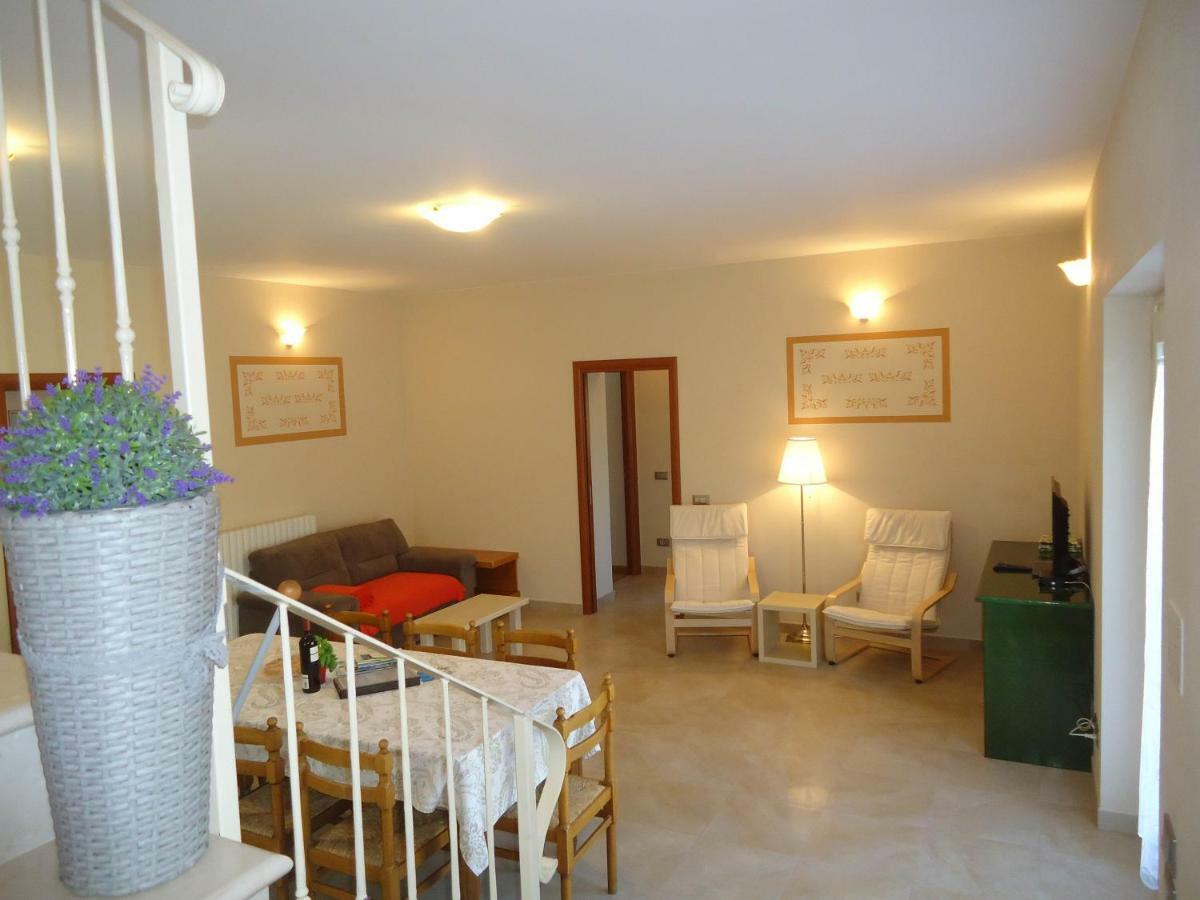 Villa Ninfea Crone Esterno foto
